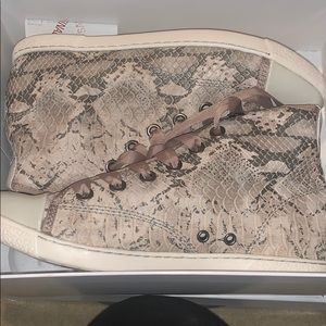 Steve Madden Snake Sneakers
